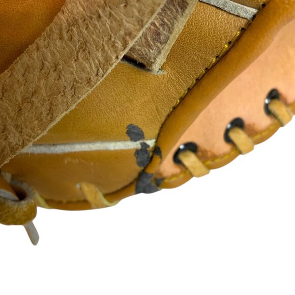 Rawlings RBG37 12.5 in Ken Griffey Jr Baseball Glove LHT Leather Fastback Model - Picture 9 of 9